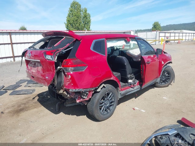 Nissan 2017 2017 JN8AT2MV6HW004256 Image 4
