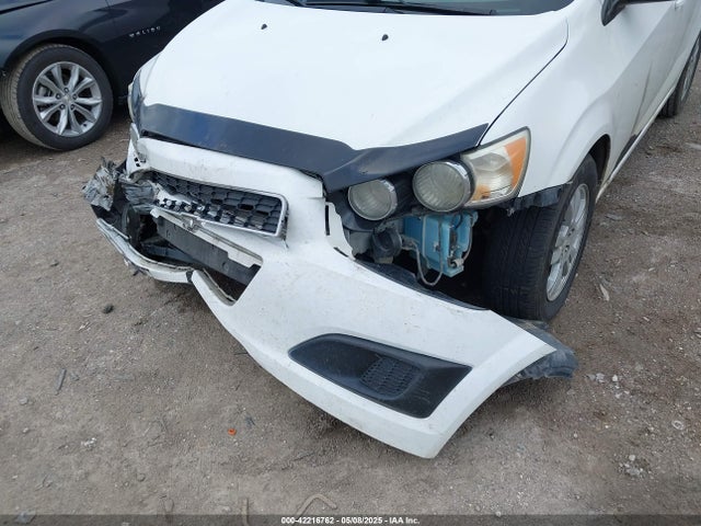 1G1JC6SG5E4202799 Chevrolet Sonic Lt Auto