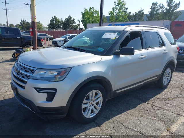 Ford EXPLORER XLT 2018 1FM5K7D84JGA81047 Image 2