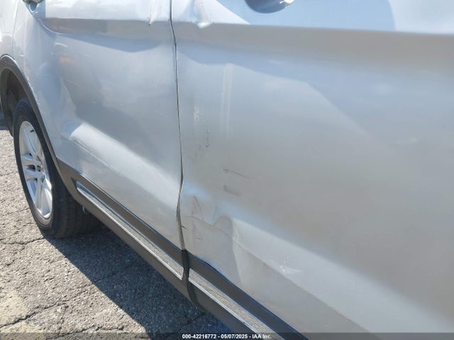 Ford EXPLORER XLT 2018 1FM5K7D84JGA81047 Image 6