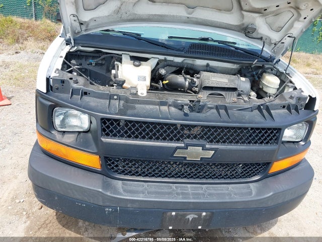 1GCSGAFX3E1163516 Chevrolet Express 1500 Work Van