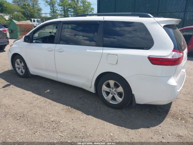 5TDKK3DC1FS599053 Toyota Sienna Le 8 Passenger