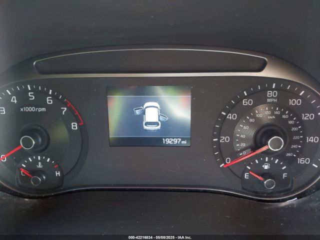 KNDJ23AU7N7163695 KIA Soul X-line