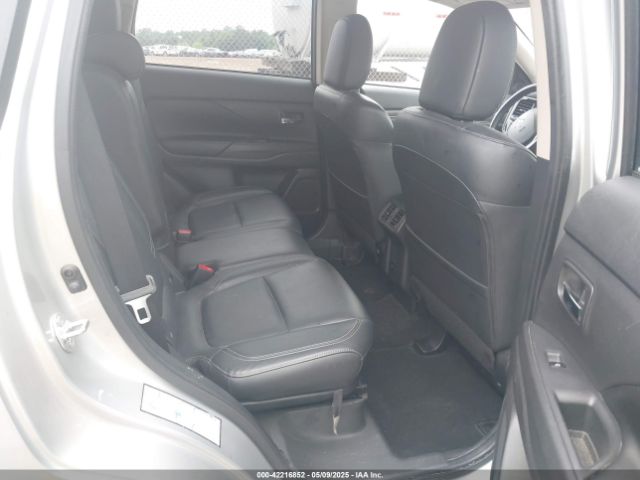 2020 MITSUBISHI OUTLANDER JA4AD3A30LZ021489 Photo 7