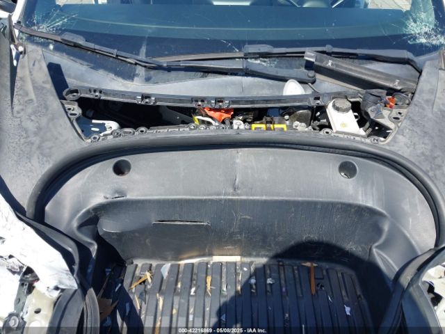 5YJ3E1EB0NF135678 Tesla Model 3 Long Range Dual Motor All-wheel Drive