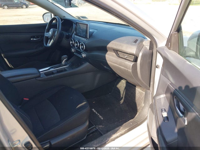 3N1AB8CVXMY259677 Nissan Sentra Sv Xtronic Cvt