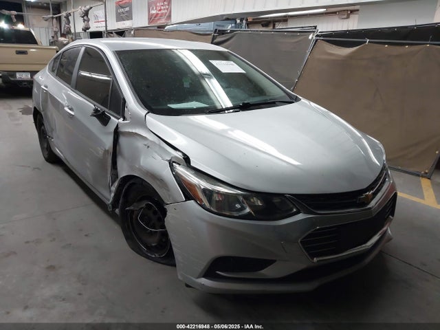 Chevrolet le2 -di: direct injection, vvt: variable valve timing, gen, alum 2018 1G1BC5SM9J7168119 Image 1