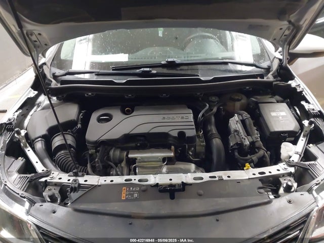 Chevrolet le2 -di: direct injection, vvt: variable valve timing, gen, alum 2018 1G1BC5SM9J7168119 Image 10
