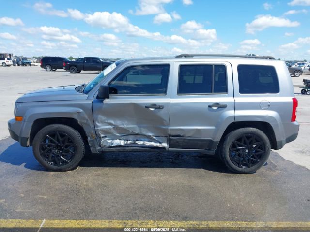 1C4NJPBA7ED818830 Jeep Patriot Sport