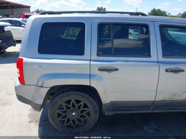 1C4NJPBA7ED818830 Jeep Patriot Sport