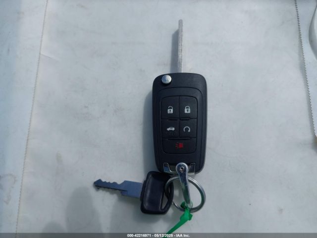 1G11D5SL1FF110115 Chevrolet MALIBU 2LT