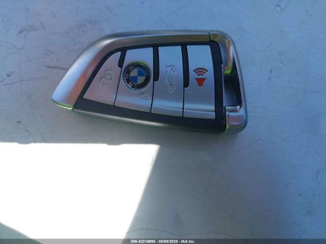3MW5P7J00M8C11359 BMW 3 Series 330e