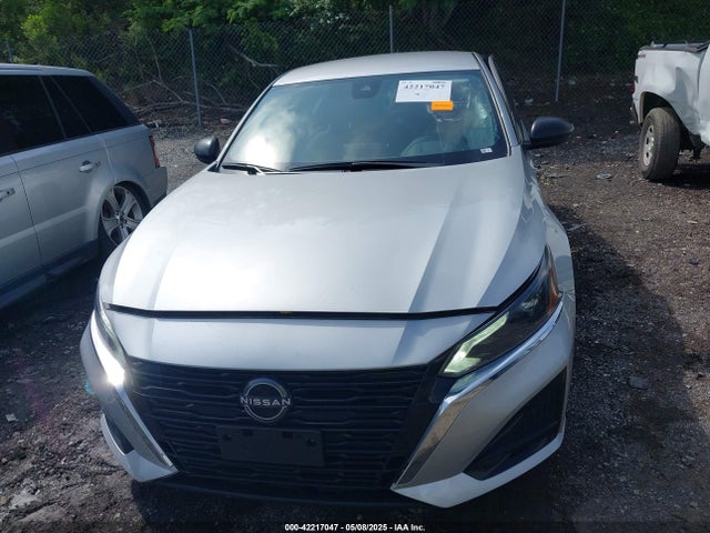 1N4BL4DV6RN392422 Nissan Altima Sv Fwd