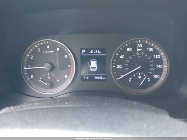 KM8J23A4XKU065561 Hyundai TUCSON SE
