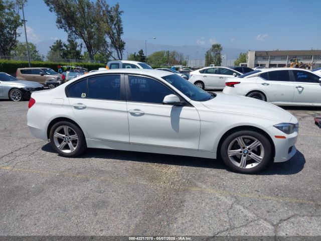 WBA3A5C57FF610642 BMW 328I