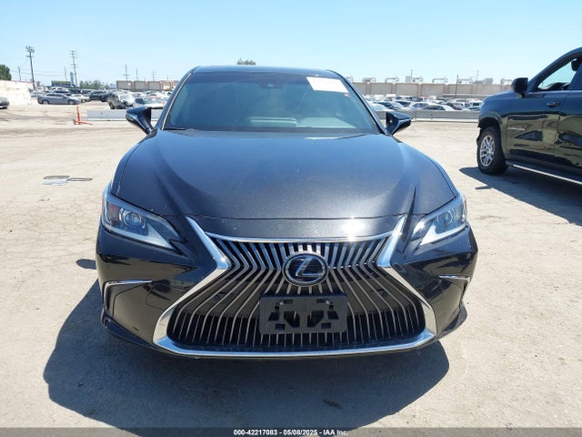 58ADA1C18RU044024 Lexus a25a-fxs, 3nm