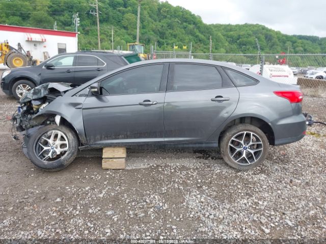 1FADP3H27JL209925 Ford FOCUS SEL