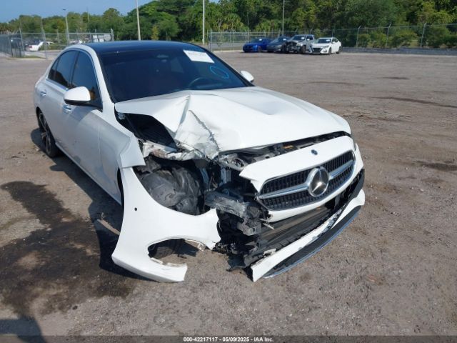 W1KAF4GB1NR031347 Mercedes-Benz C 300 Sedan