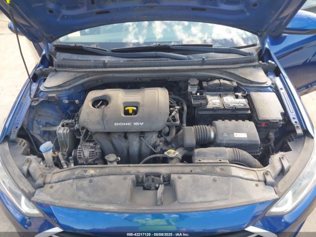 5NPD74LF6JH294643 Hyundai ELANTRA SE