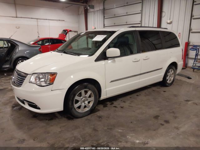 2013 CHRYSLER TOWN & COUNTRY 2C4RC1BG0DR584989 Photo 1