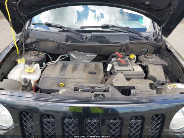 1C4NJRFBXGD746412 Jeep Patriot High Altitude Edition