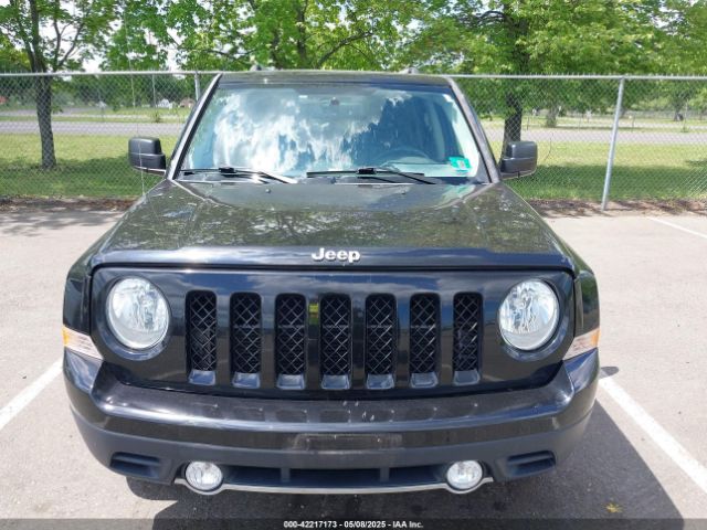 1C4NJRFBXGD746412 Jeep Patriot High Altitude Edition
