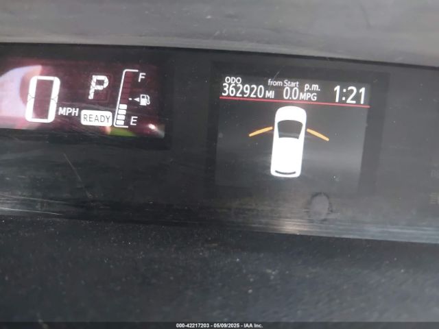 JTDKDTB30G1130211 Toyota Prius C Two