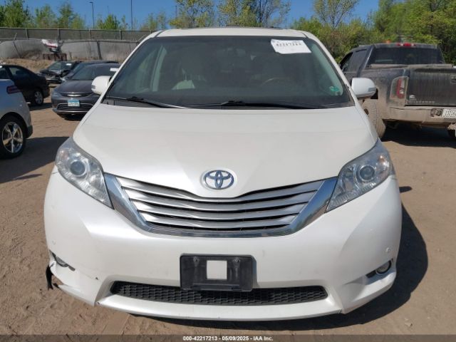 5TDDK3DC2ES089477 Toyota Sienna Xle/limited