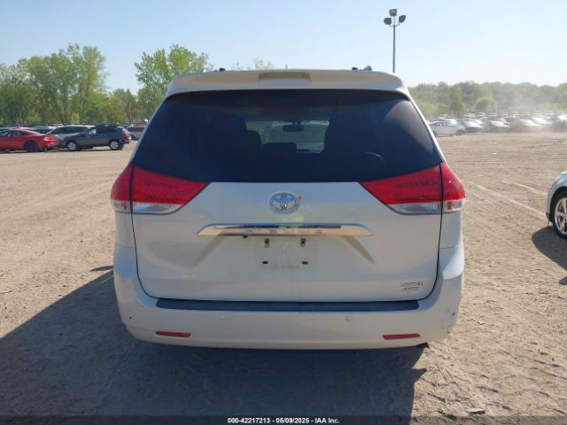 5TDDK3DC2ES089477 Toyota Sienna Xle/limited