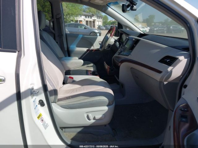 5TDDK3DC2ES089477 Toyota Sienna Xle/limited