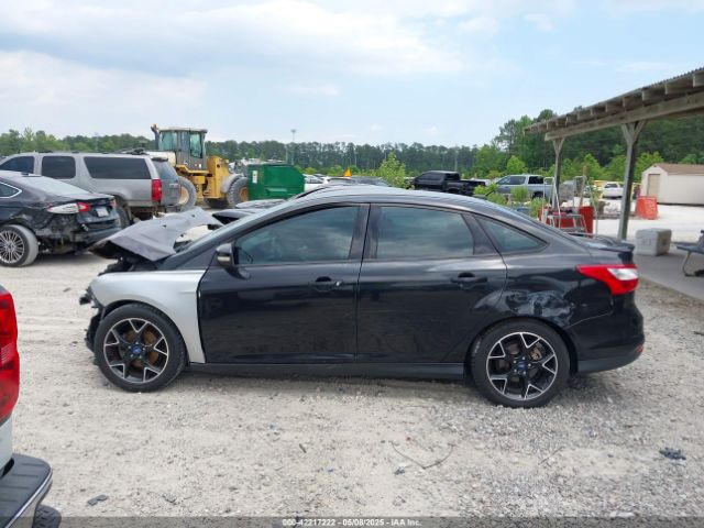 1FADP3F29EL161174 Ford FOCUS SE