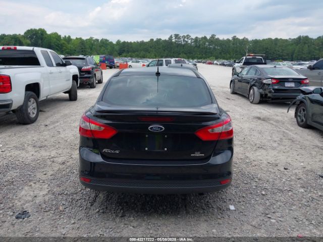 1FADP3F29EL161174 Ford FOCUS SE
