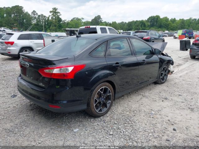 1FADP3F29EL161174 Ford FOCUS SE