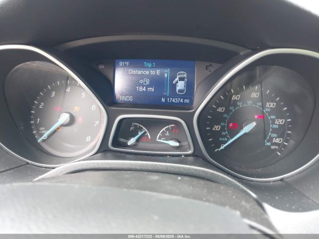 1FADP3F29EL161174 Ford FOCUS SE