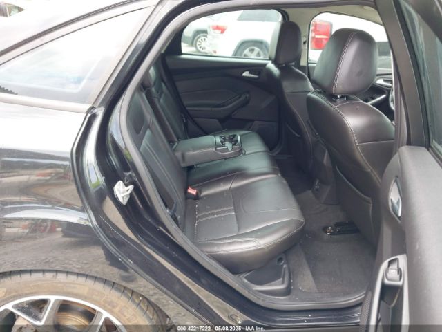 1FADP3F29EL161174 Ford FOCUS SE