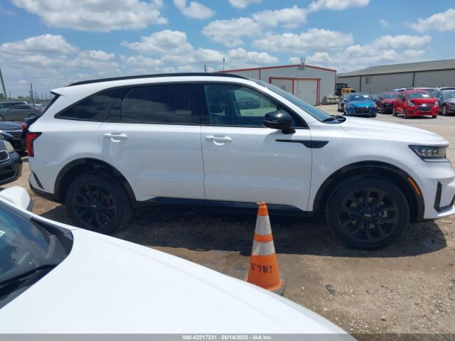 5XYRKDLF9PG198980 KIA SORENTO SX