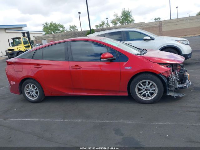 JTDKARFP5H3061952 Toyota Prius Prime Premium