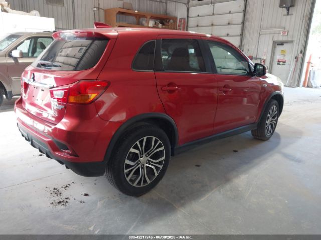 2018 MITSUBISHI OUTLANDER SPORT JA4AP3AU6JZ027648 Photo 3