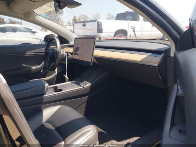 2021 TESLA MODEL 3 5YJ3E1EB9MF871260 Photo 4