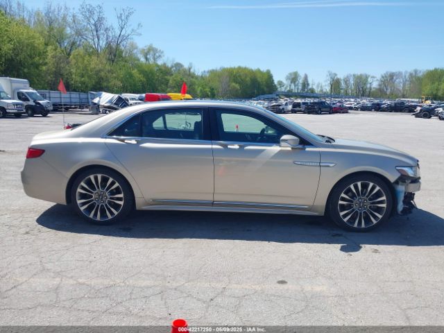 1LN6L9NP9H5616821 Lincoln Continental Reserve