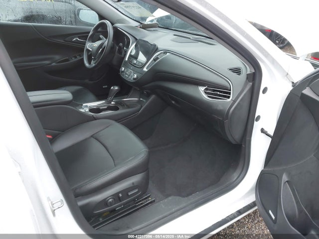 1G1ZE5ST8HF134978 Chevrolet MALIBU 1LT
