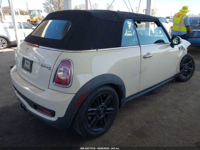 2014 MINI CONVERTIBLE WMWZP3C5XET706911 Photo 3