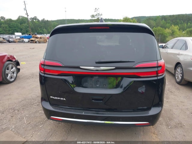 Chrysler Pacifica Touring L 2024 2C4RC1BG9RR162341 Image 16