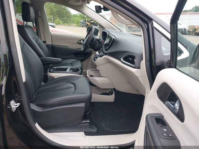 Chrysler Pacifica Touring L 2024 2C4RC1BG9RR162341 Image 5