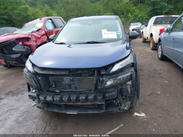 5N1BT3AAXPC795295 Nissan Rogue S Fwd