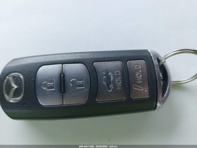 JM1BM1U79G1287112 Mazda MAZDA3