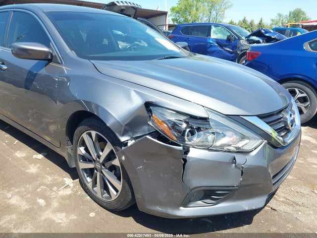 1N4AL3AP2HC499117 Nissan Altima 2.5 Sr
