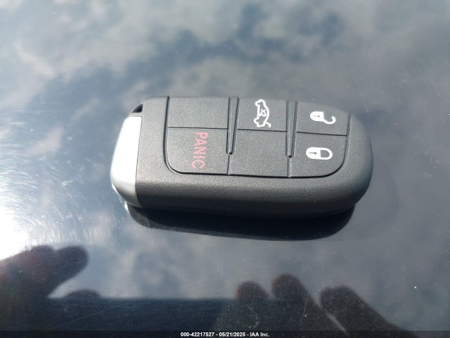 1C3CCCAB1FN670341 Chrysler 200 Limited