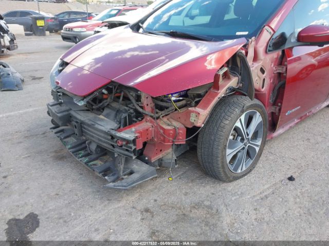1N4AZ1CP7KC303423 Nissan Leaf Sl