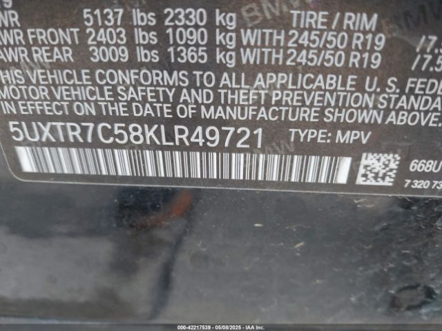 2019 BMW X3 5UXTR7C58KLR49721 Photo 8